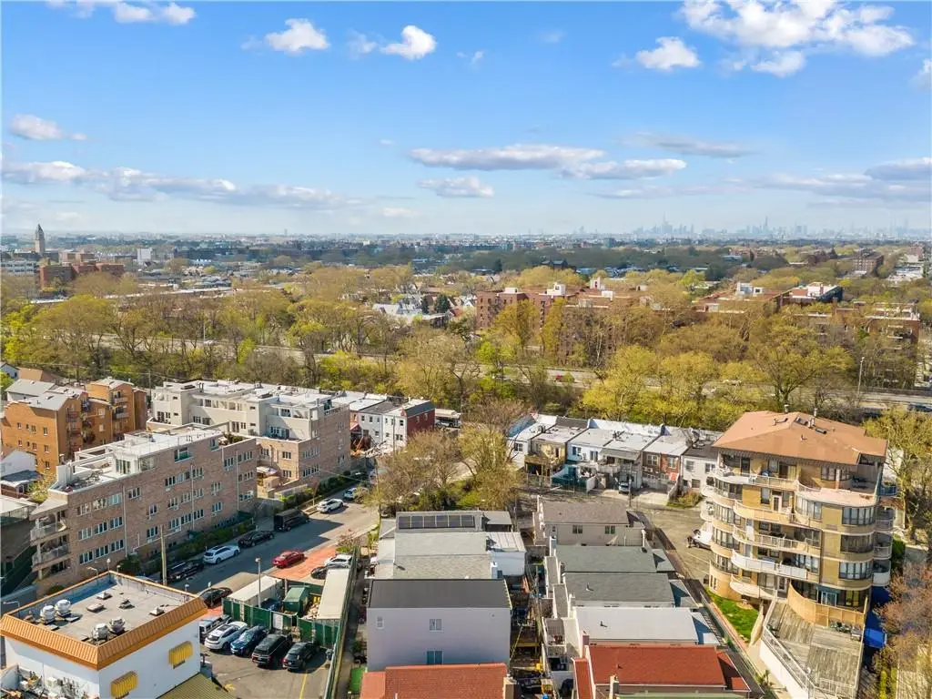 9 Canda Avenue, Brooklyn, NY 11235 - Image #1