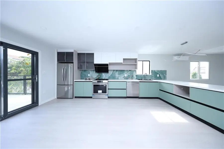 49 Gadsen Place, Staten Island, NY 10314 - Image #3