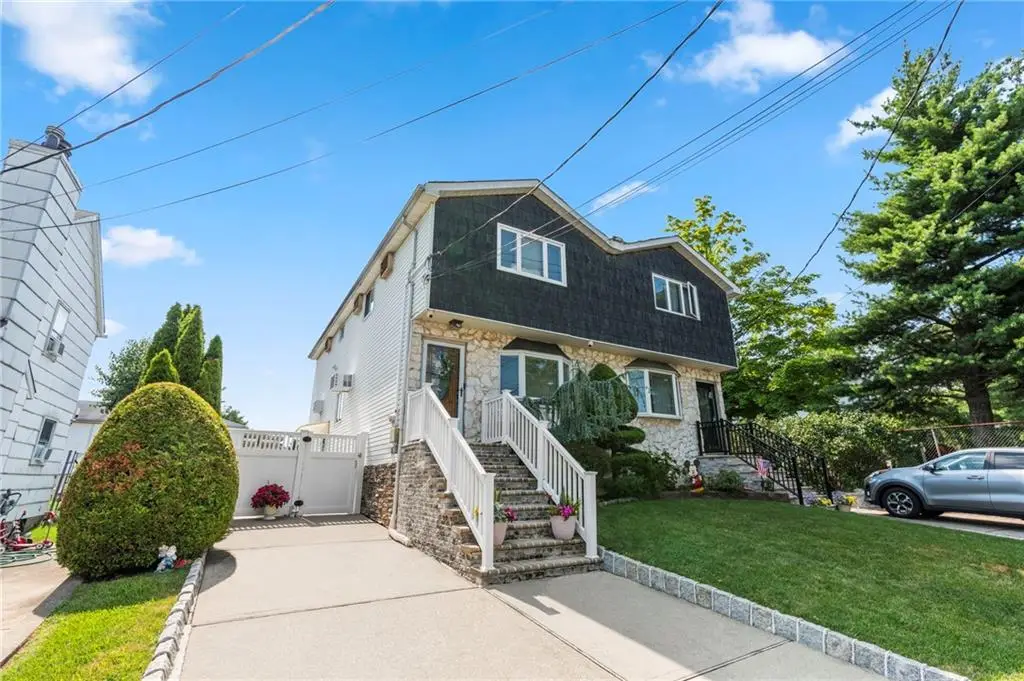 185 Woodrow Road, Staten Island, NY 10312 - Image #1