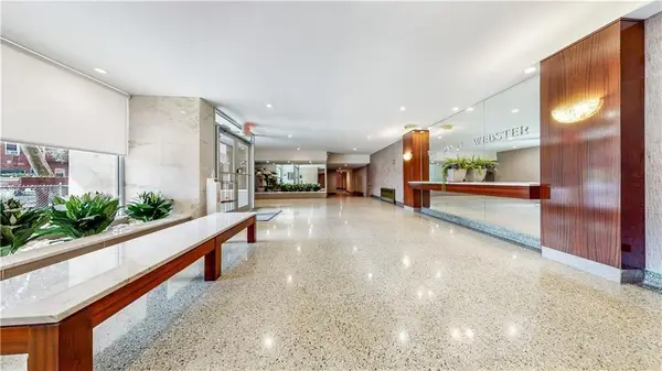 345 Webster Avenue #3N, Brooklyn, NY 11230