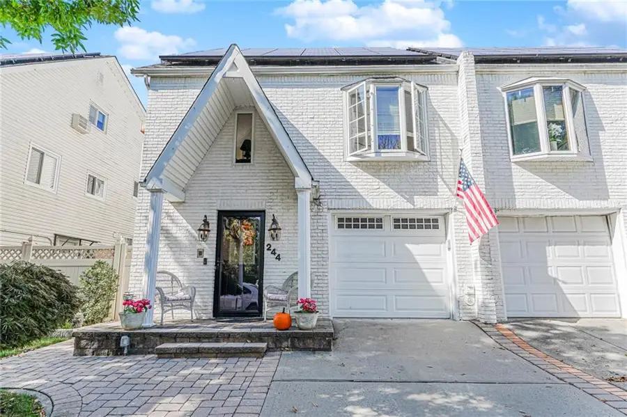 244 Woehrle Avenue, Staten Island, NY 10312 - Image #3