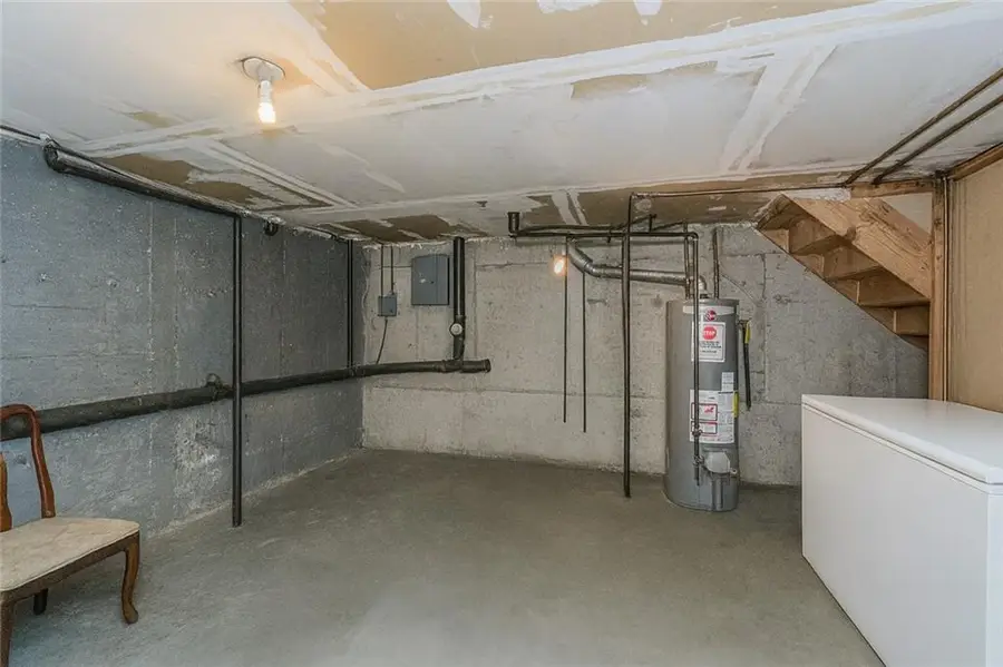 208 Atkins Avenue, Brooklyn, NY 11208 - Image #3