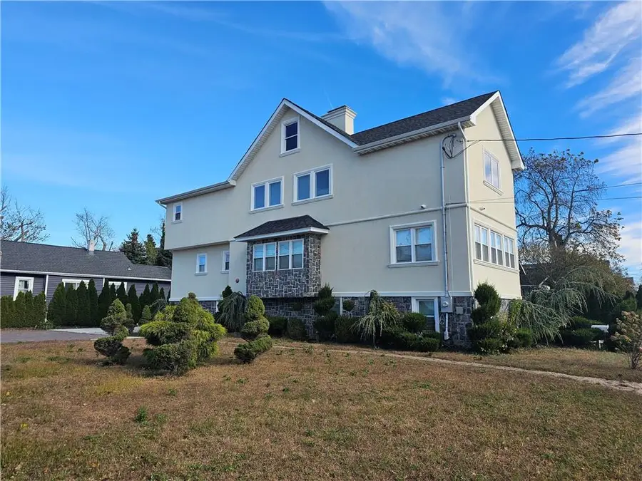 296 Milburn Avenue, Baldwin Harbor, NY 11510 - Image #2