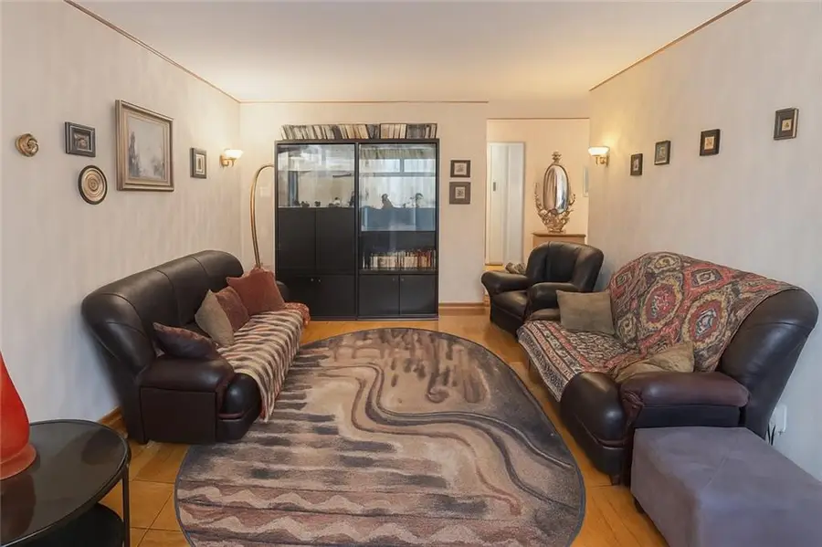 735 Avenue W #1H, Brooklyn, NY 11223 - Image #3