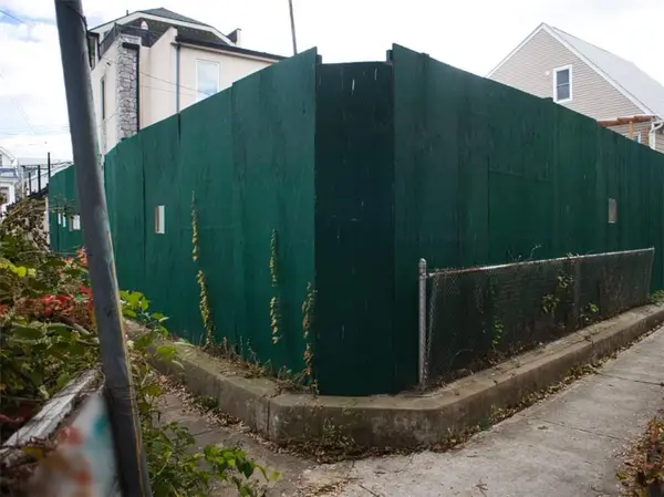 16A Dunne Place, Brooklyn, NY 11235