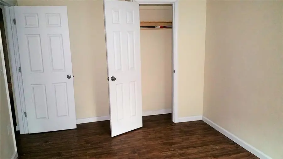 1116 Metcalf Avenue, Bronx, NY 10472 - Image #3