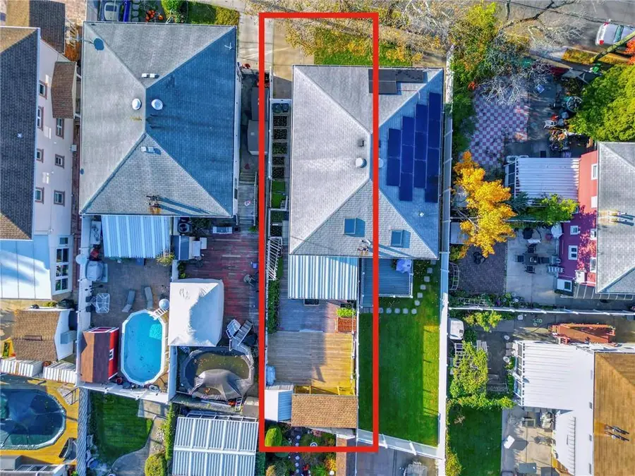 72 Zoe Street, Staten Island, NY 10305 - Image #2