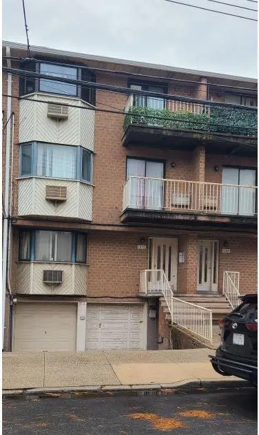 1070 East 73rd Street #G50, Brooklyn, NY 11234