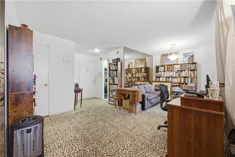 330 East 38th Street #44I, New York, NY 10016 - Image #3