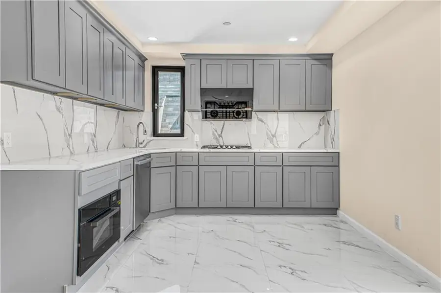 207 Bay 35th Avenue #2B, Brooklyn, NY 11214 - Image #3