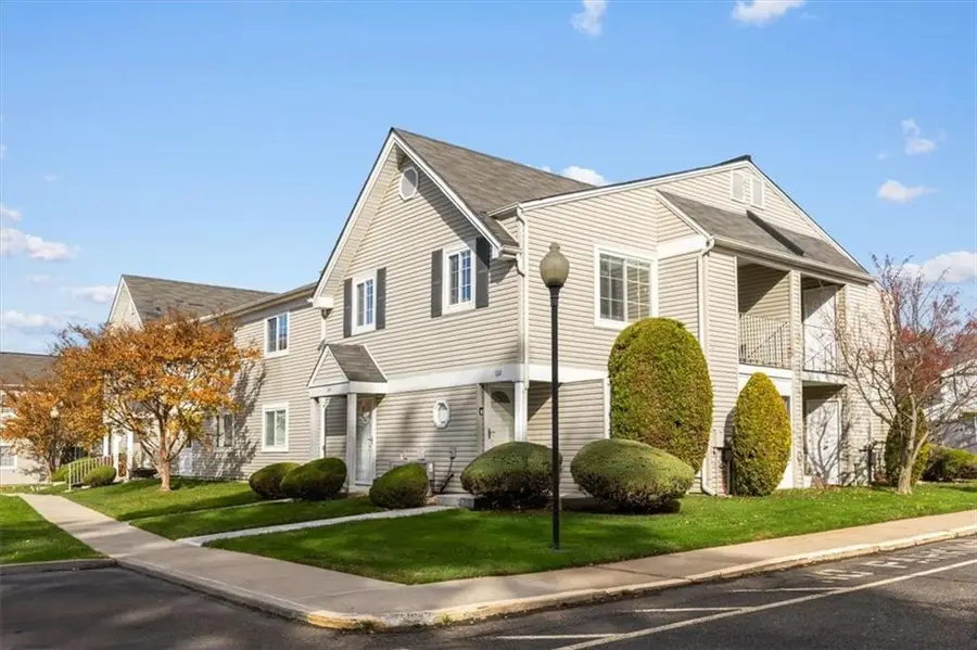 132 Gervil Street #2ndFl, Staten Island, NY 10309 - Image #2