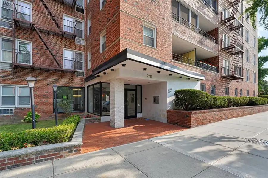 2711 Avenue X #1C, Brooklyn, NY 11235 - Image #2