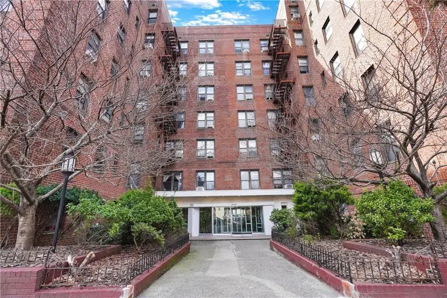 1840 East 13th Street #6T, Brooklyn, NY 11229 - Image #2
