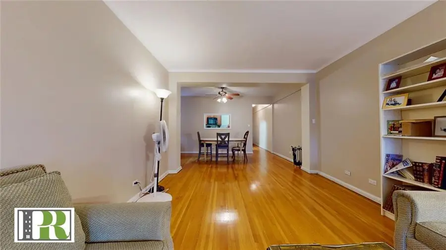 902 Ocean Parkway #3F, Brooklyn, NY 11230 - Image #2