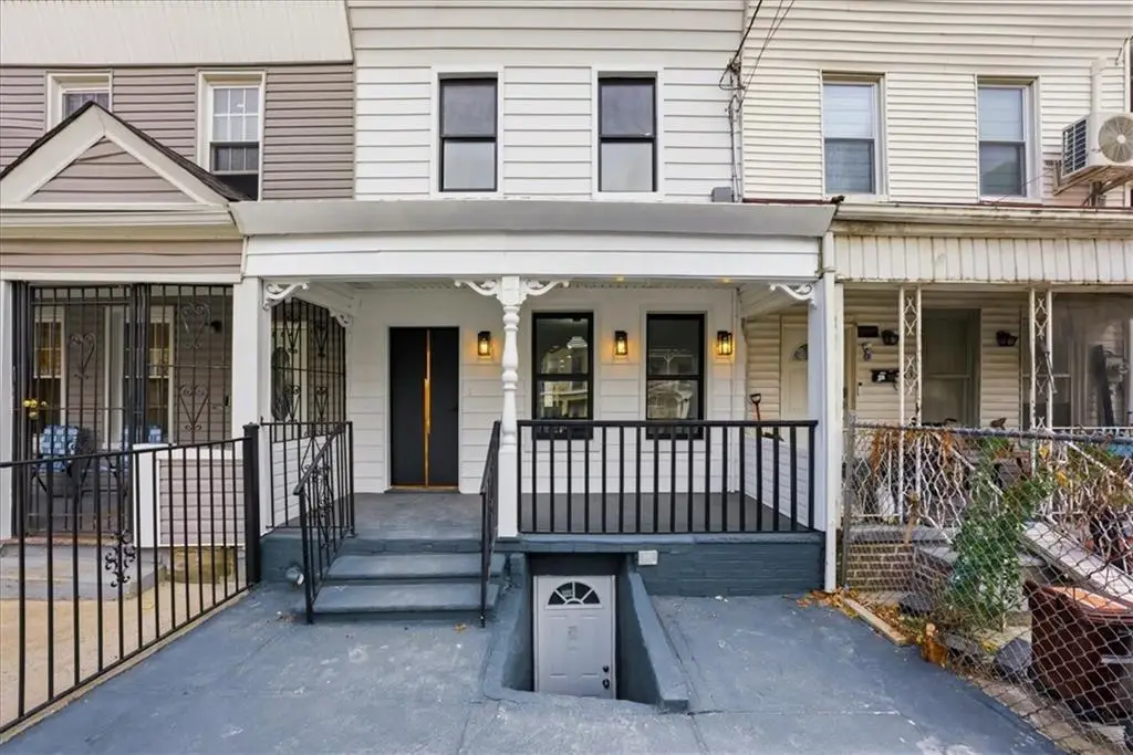 2862 Briggs Avenue, Bronx, NY 10458 - Image #1
