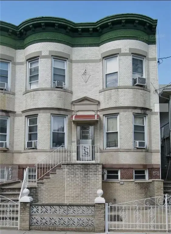 1535 72nd Street, Brooklyn, NY 11272