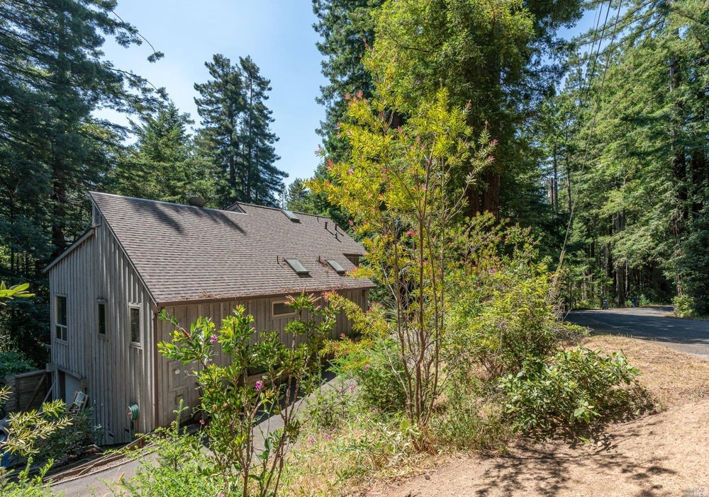 46401 Redwood Way, Anchor Bay, CA 95445 BHGRE