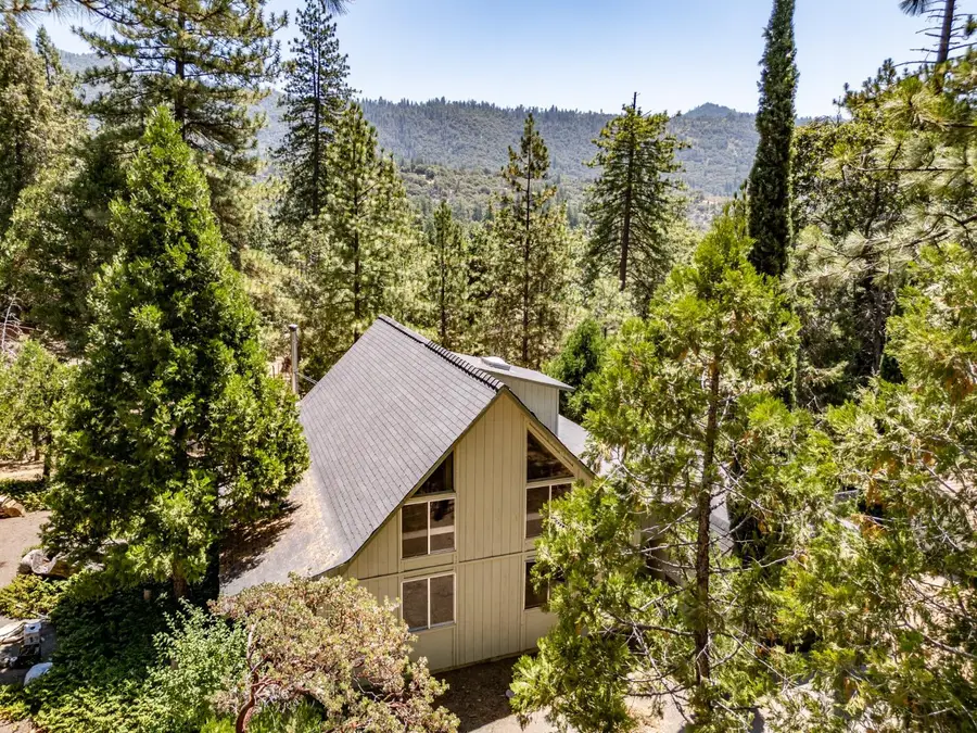 5552 Harris Cutoff Rd., Mariposa, CA 95338 - #2