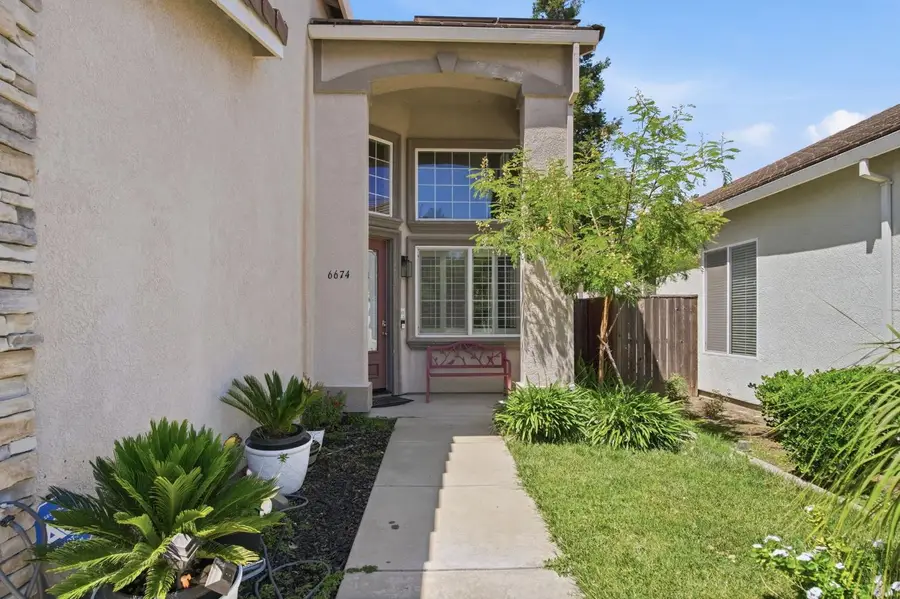6674 Crestview Circle, Stockton, CA 95219 - #2
