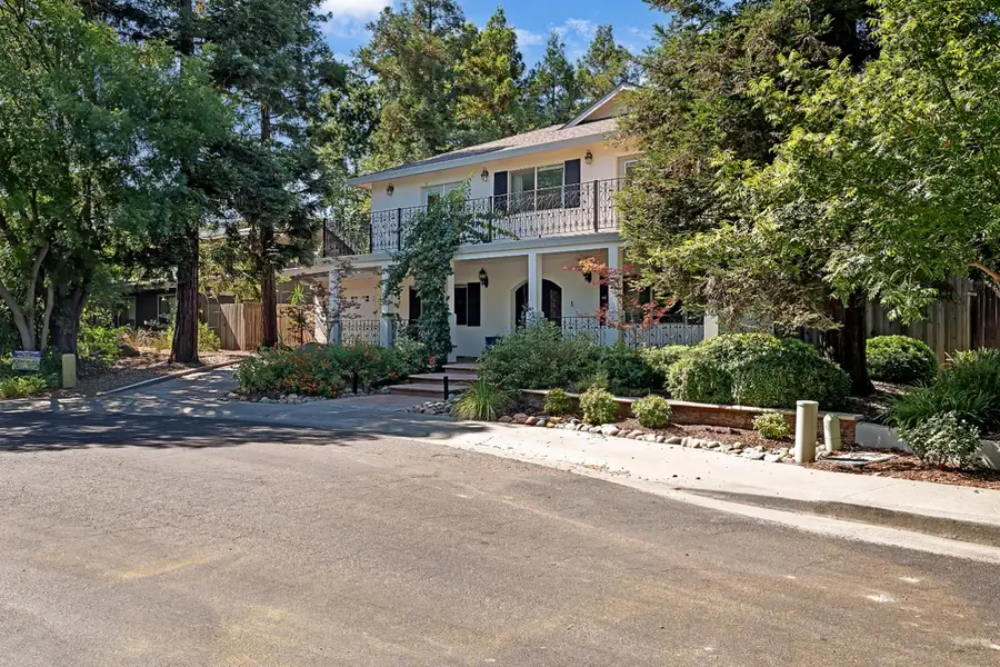 3449 Oyster Bay Avenue, Davis, CA 95616 - #2