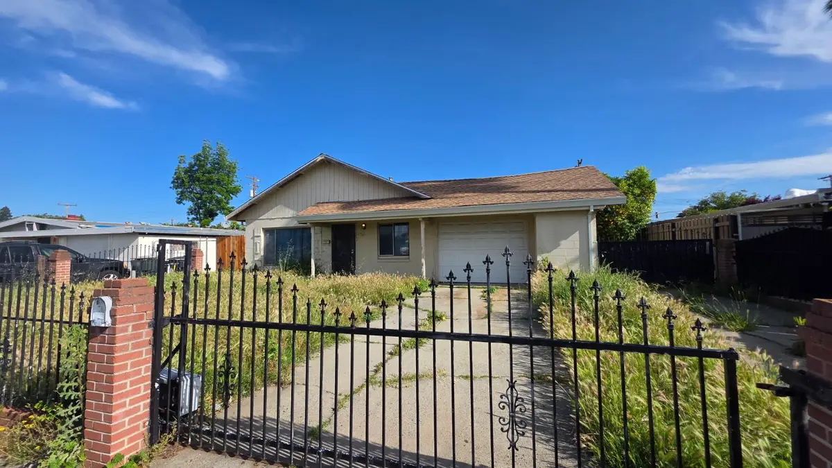 5725 Manmar Way, Sacramento, CA 95823 - #1