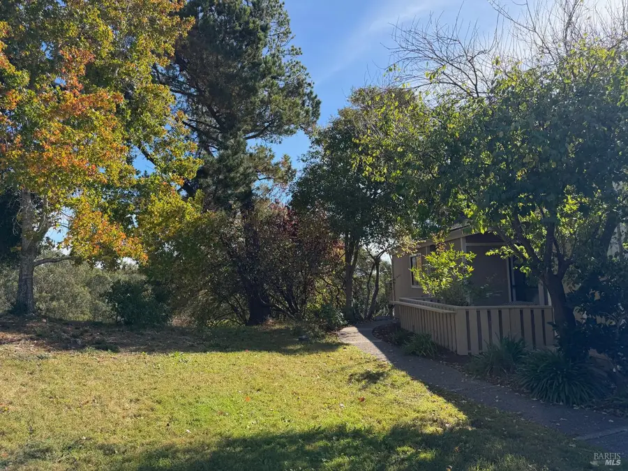 24 Brooke Circle, Mill Valley, CA 94941 - Image #2