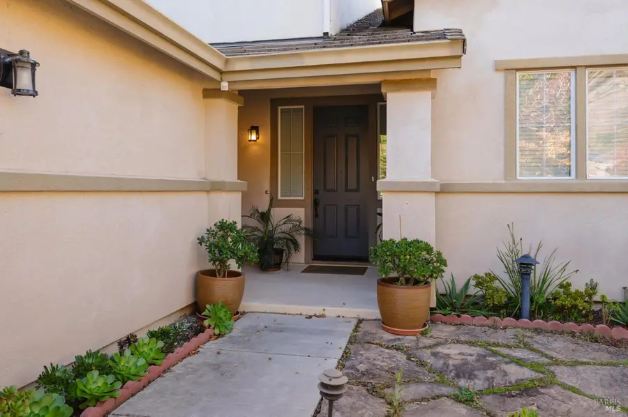 425 Dawson Creek Drive, Fairfield, CA 94534 - Image #2