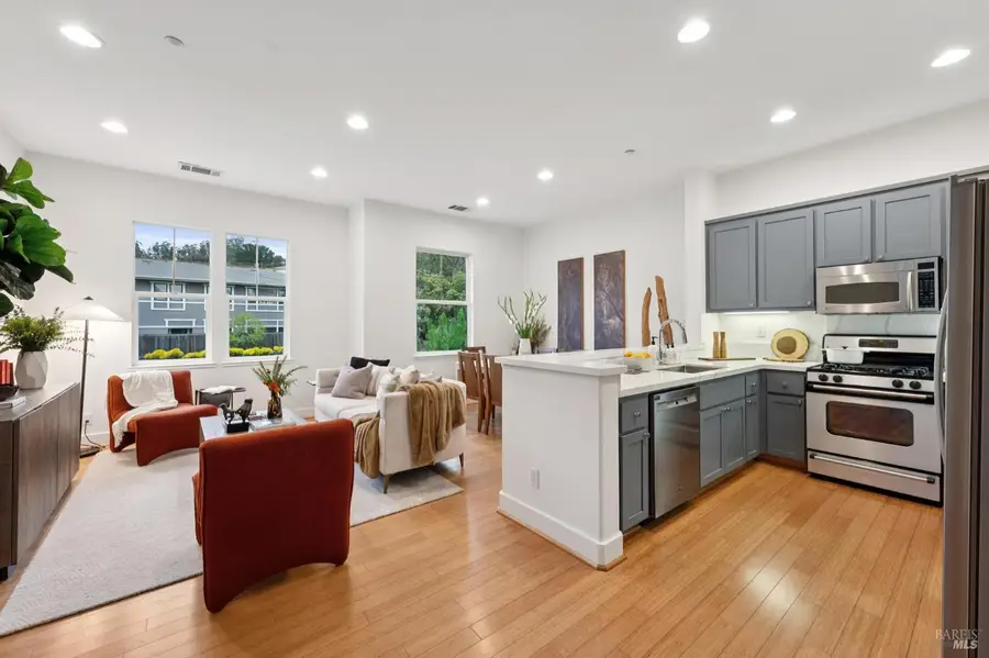 24 Merrydale Court, San Rafael, CA 94903 - Image #3