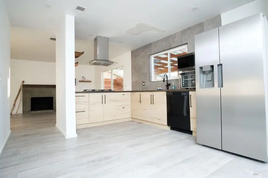 1210 Humphrey Drive, Suisun City, CA 94585 - Image #3