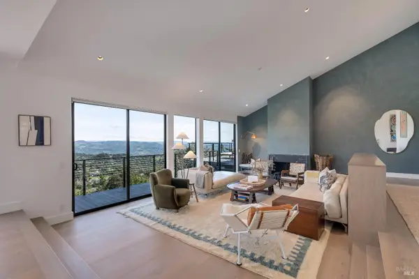 19185 Mesquite Court, Sonoma, CA 95476