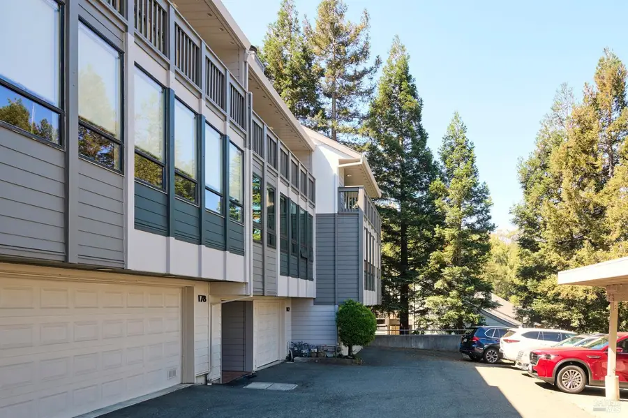 166 Professional Center Parkway, San Rafael, CA 94903 - Image #2