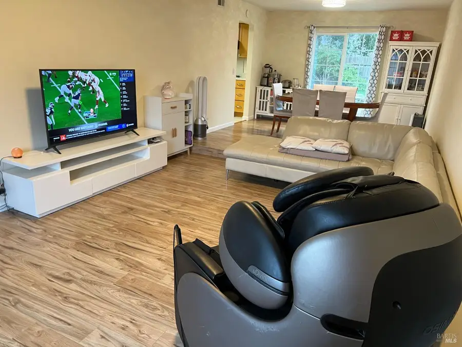 660 Berkshire Drive, Dixon, CA 95620 - #3