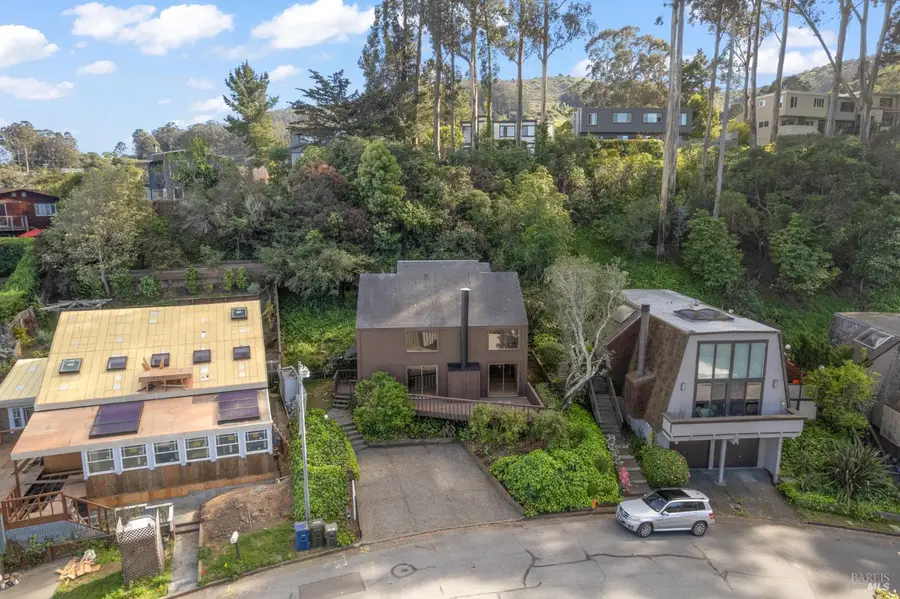 191 Buchanan Drive, Sausalito, CA 94965 - #3