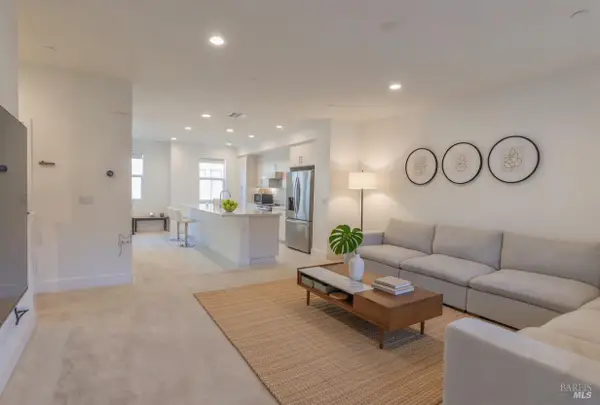 306 Rockview Road, Novato, CA 94949