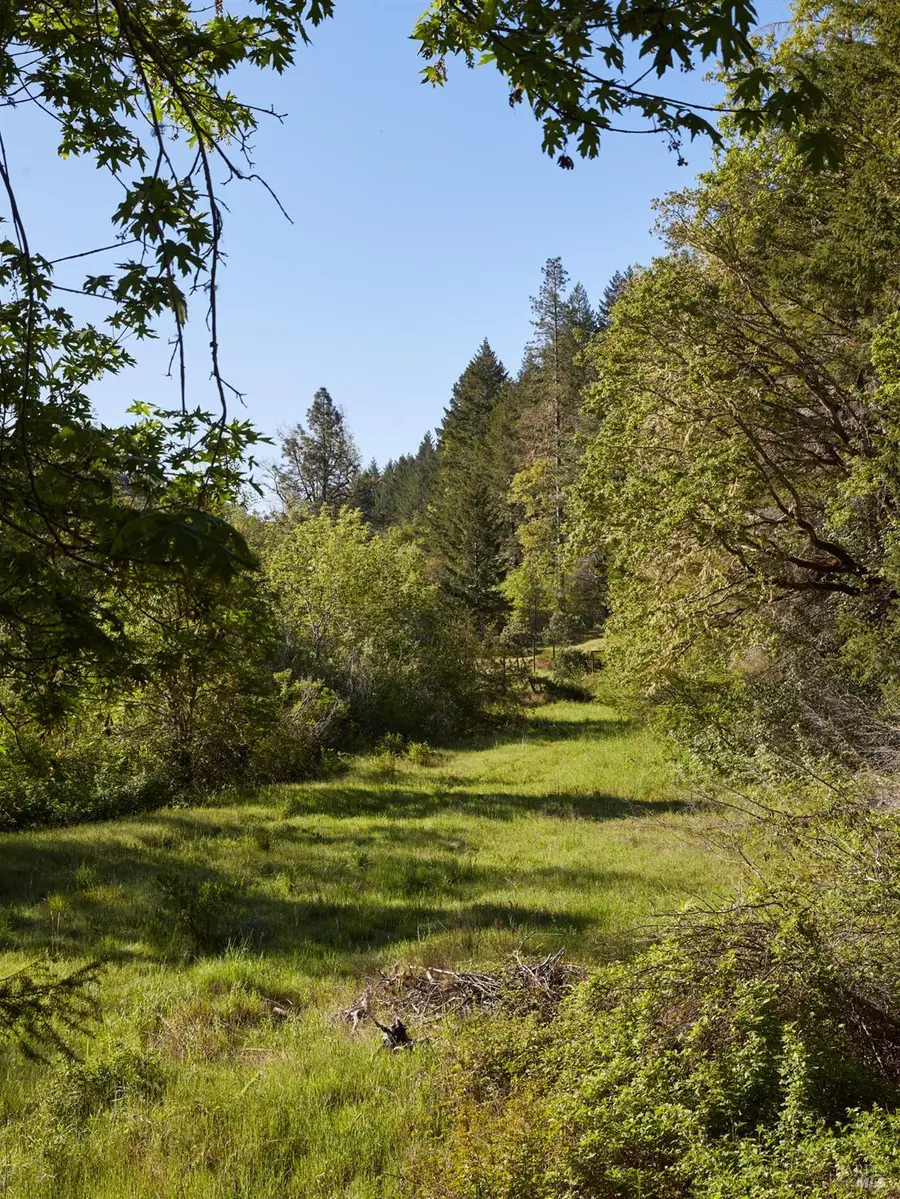 18574 Tomki Road, Redwood Valley, CA 95470 - #2