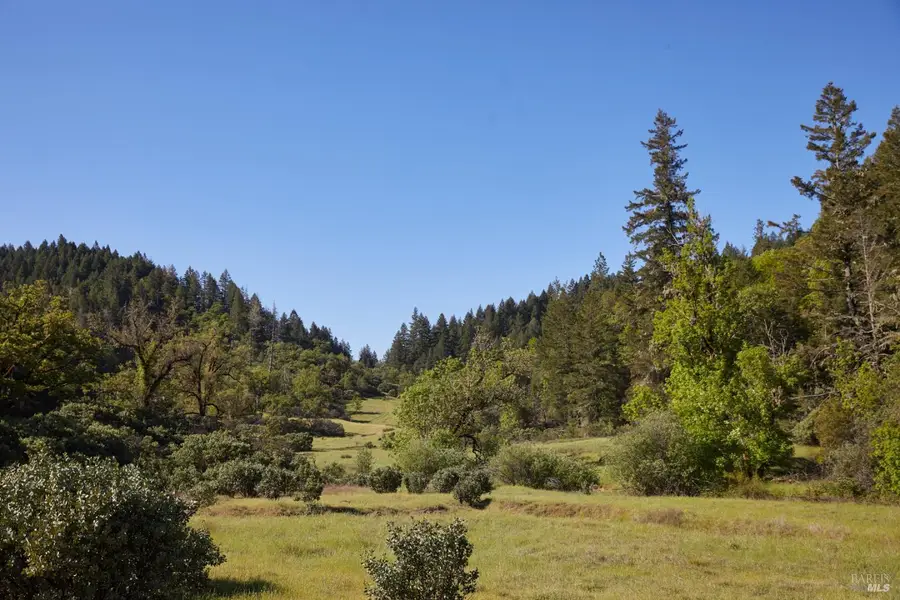 18574 Tomki Road, Redwood Valley, CA 95470 - #3