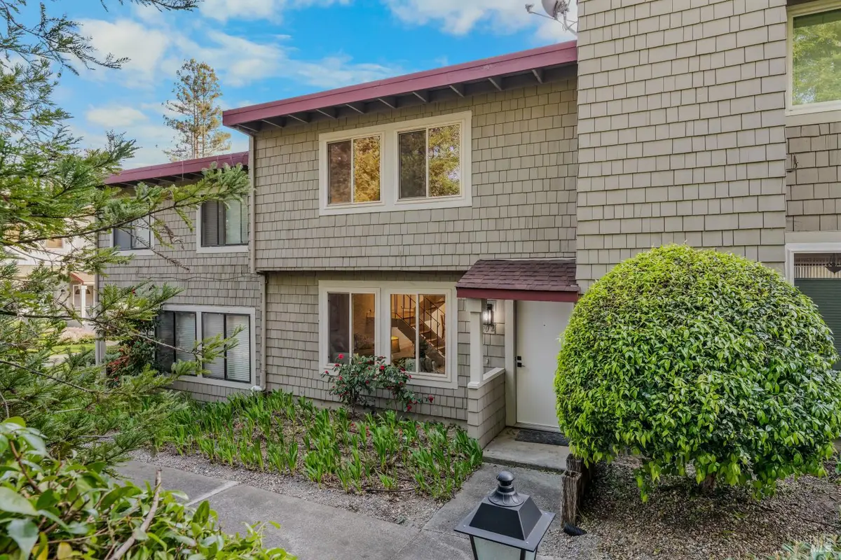 202 Albion Court, Novato, CA 94947 - #1