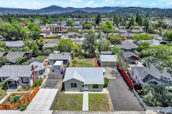 2364 Yajome Street, Napa, CA 94558