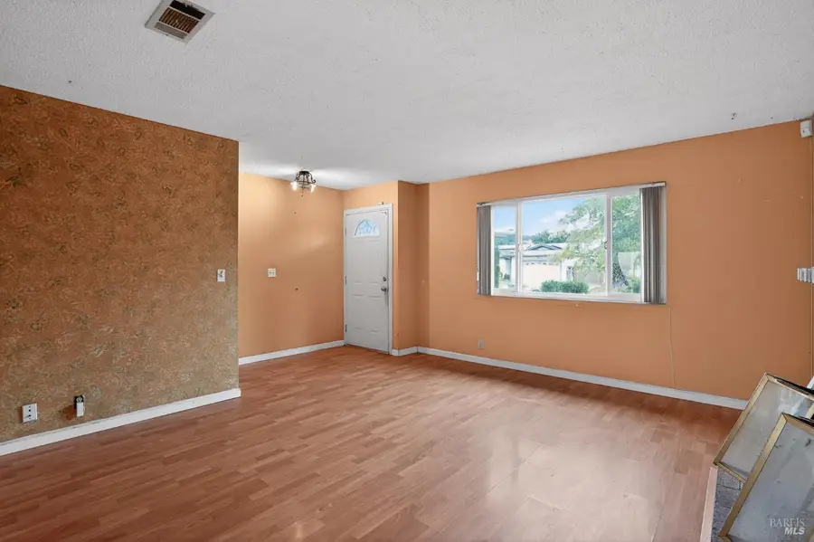 160 Radcliffe Drive, Vallejo, CA 94589 - #2