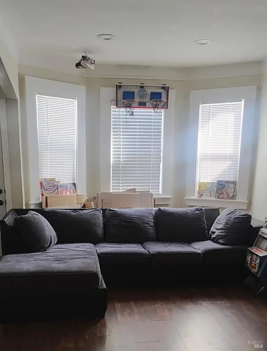 418 Louisiana Street, Vallejo, CA 94590 - #3