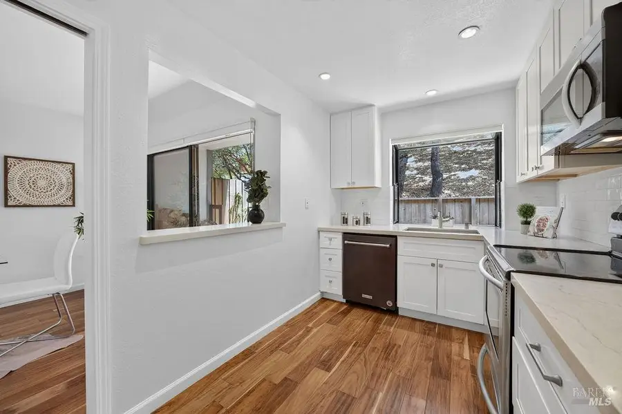 417 Sylvia Way, San Rafael, CA 94903 - #3