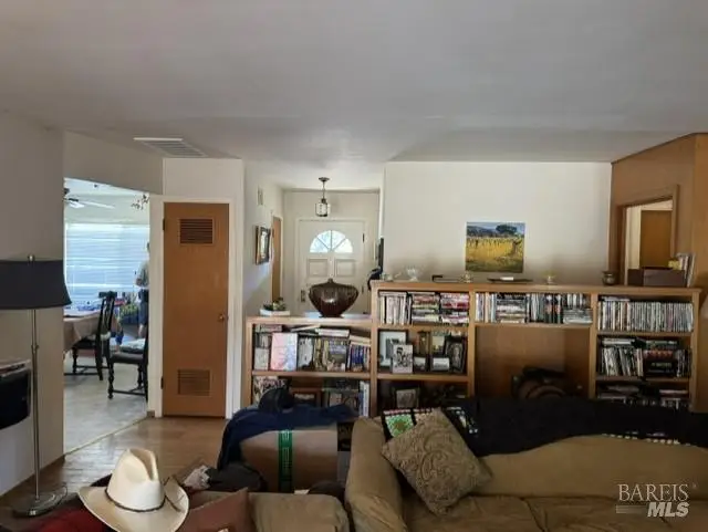 19338 Orange Avenue, Sonoma, CA 95476 - #2