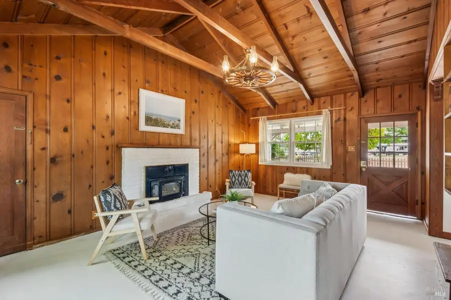 1 Diablo Court, Novato, CA 94947 - #2