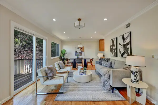 33 Burgess Court, Sausalito, CA 94965