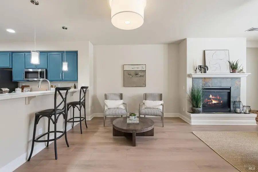 191 Johnson Street, Windsor, CA 95492 - #2