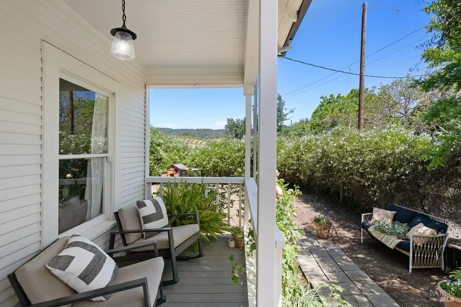 5091 Dry Creek Road #A, Healdsburg, CA 95448 - #3