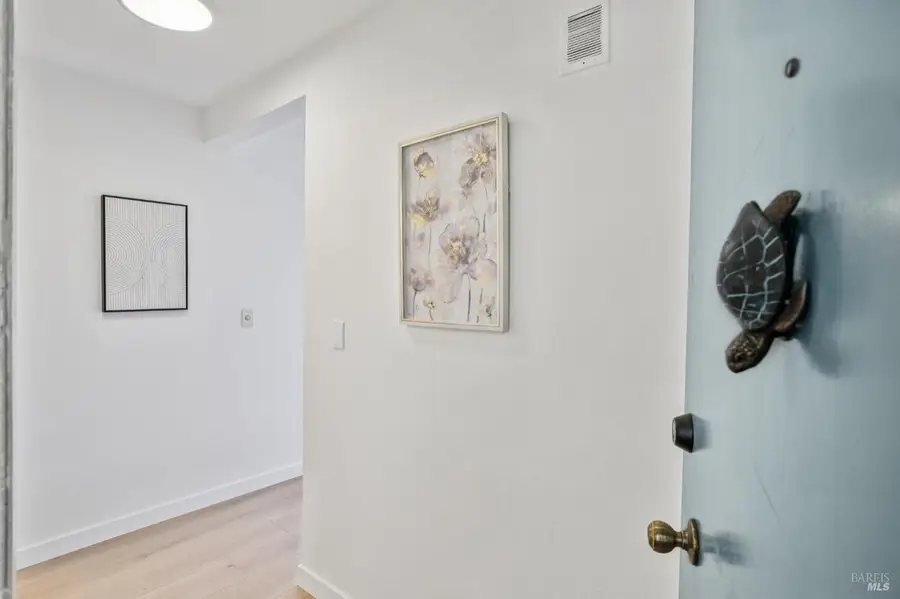 94 Anchorage Road, Sausalito, CA 94965 - #3