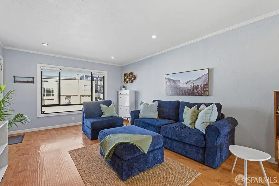 3821 Lawton Street, San Francisco, CA 94122 - Image #3