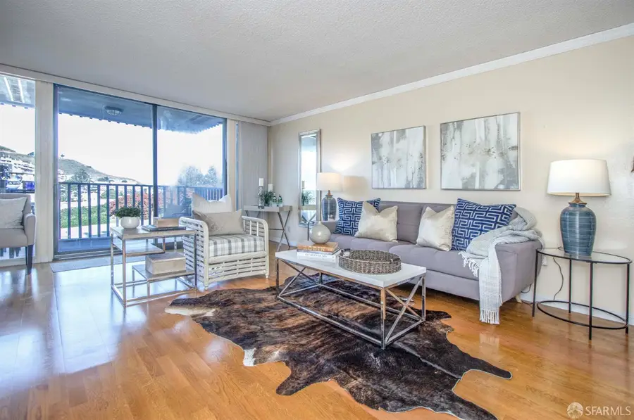 5080 Diamond Heights Boulevard #A, San Francisco, CA 94131 - Image #2