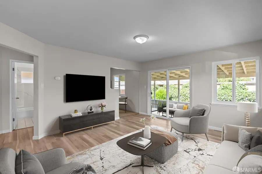 1045-1047 Delano Street, Ashland, CA 94582 - Image #3